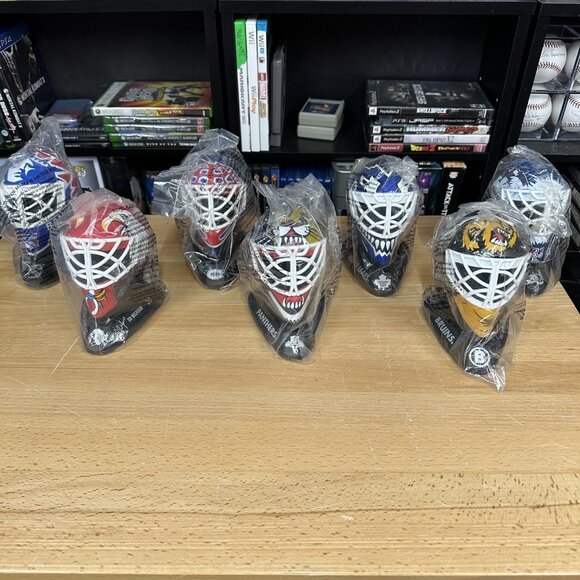 McDonald’s 1996-97 Set 7 Goalie Masks Helmets Roy Richter Ranford Belfour Potvin - Picture 1 of 8